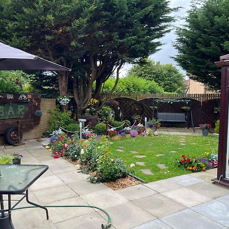 Ceylon Homestay Glasgow Exterior photo